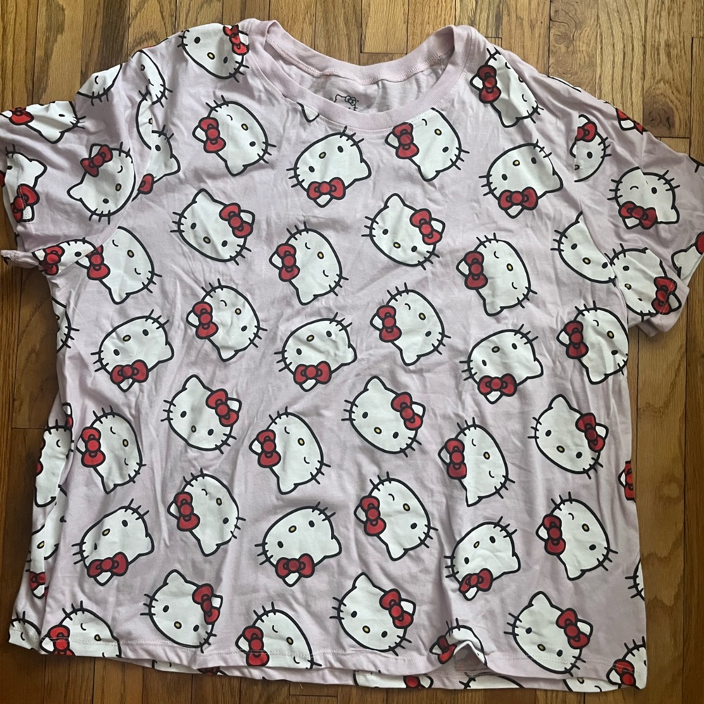 Sanrio Hello Kitty Light Pink Tee - Picture 3 of 3